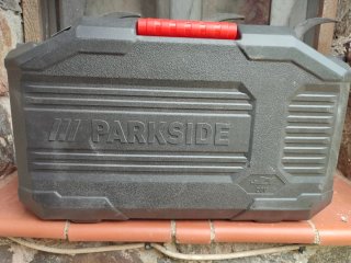 Sierra sable Parkside 20V para piezas o reparar