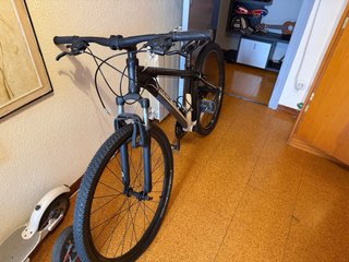 Patinetes eléctricos y bicicleta
