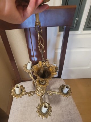 Lámpara Vintage Bronce  no se si funciona 60 cm