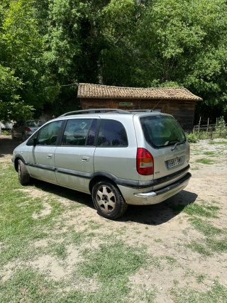 Opel Zafira 2002