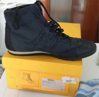 Scarpe Fendi alte nere