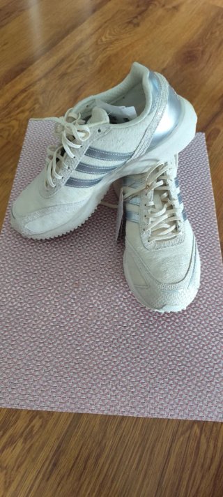 Deportivas Adidas Mujer Beige/Plata