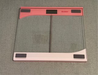 Báscula de baño digital rosa