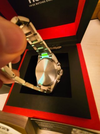 Tissot crono T150.417.11.091.00 quadrante verde