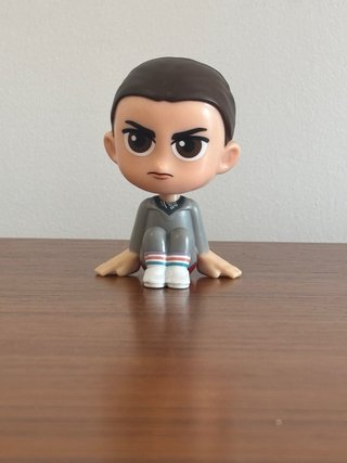 Figura Eleven Stranger Things McDonald's