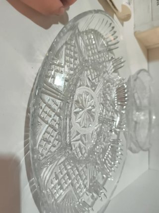 Juego de platos de cristal tallado