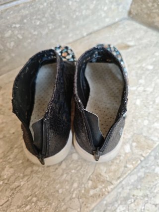 Scarpe nere con strass