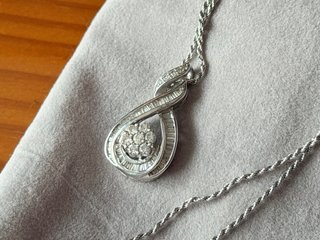 Neclace Oro Blanco Colgante Infinito Diamantes