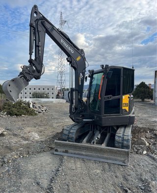 Excavadora Volvo ECR58F 6 tn