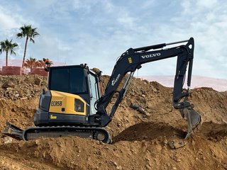 Excavadora Volvo ECR58F 6 tn