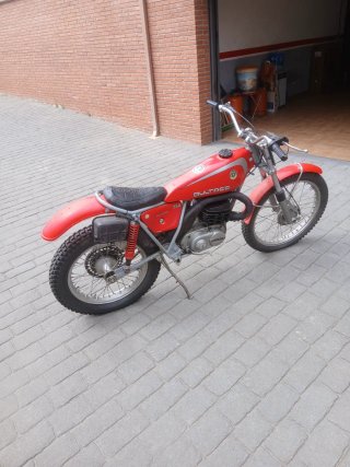 Bultaco Sherpa 350 T Trial Roja