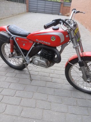 Bultaco Sherpa 350 T Trial Roja