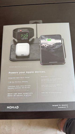 Base Carga Nomad iPhone y Apple Watch
