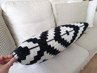 Funda Cojín Geométrico Blanco y Negro Ikea