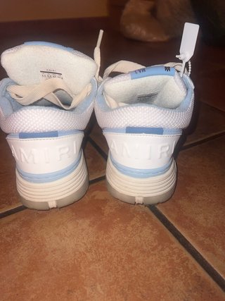 Zapatillas Amiri blancas y azules