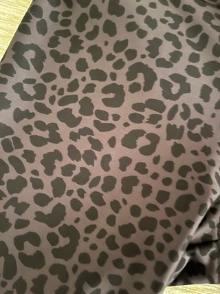 Mallas cortas fitness estampado animal print