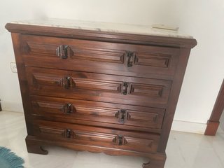 Conjunto de cómoda y Mesitas Noche Madera y Mármol