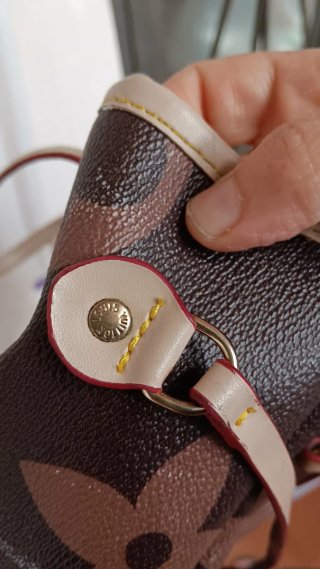 Borsa Louis Vuitton monogram marrone e beige