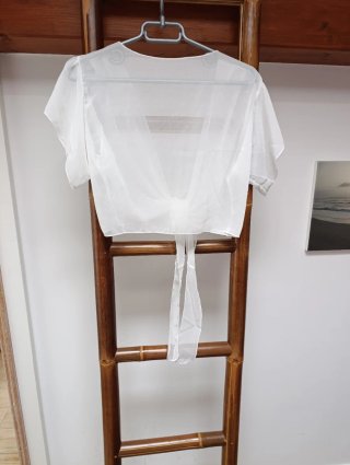 Coprispalle voile bianco annodato