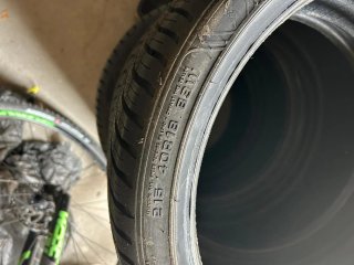Neumáticos Goodyear Vector 4 Seasons 215/40R18 89W