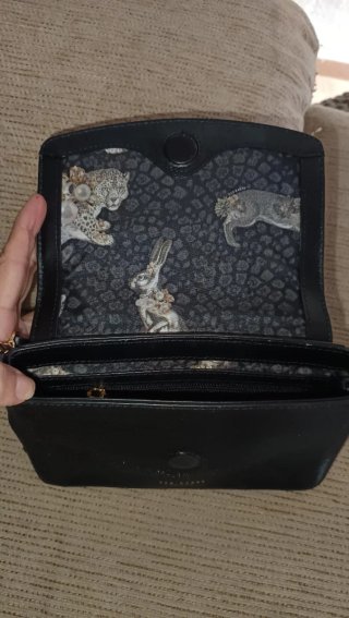 Bolso Negro Ted Baker Lazo Dorado