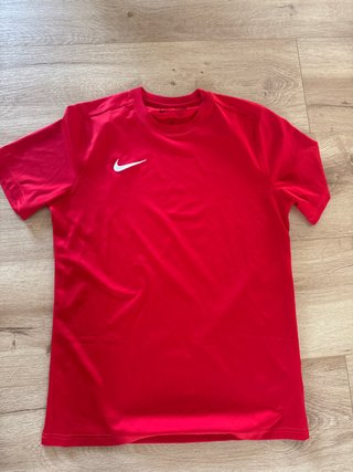 Camiseta Nike Roja