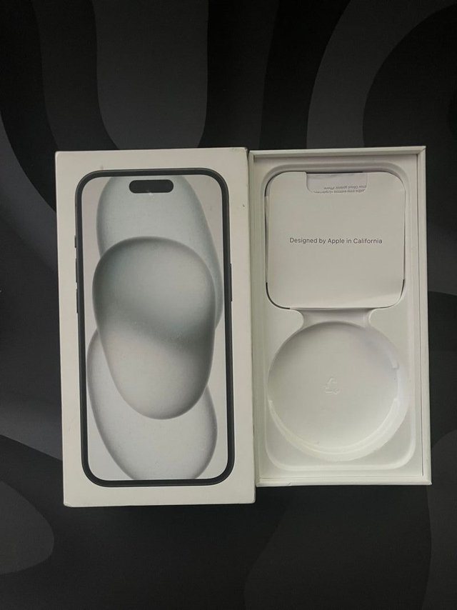 Caja Original iPhone 15