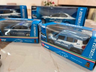 Modellini Auto Polizia di Stato, statuette Thun e
