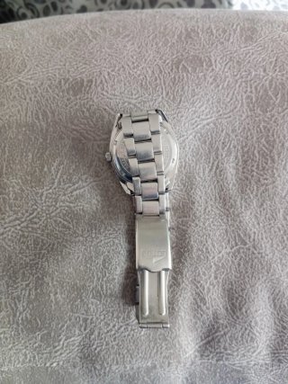 Reloj Lotus