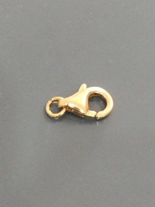 Cierre de oro para collar nuevo.