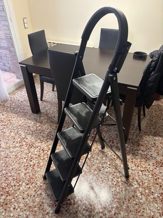 Escalera plegable 5 peldaños