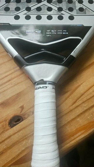 Pala Padel Nox AT10 Genius 18K Agustin Tapia 2024