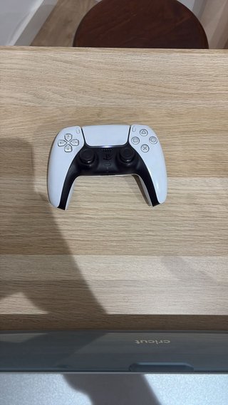 PlayStation 5 PS5 Blanca + Mando Original