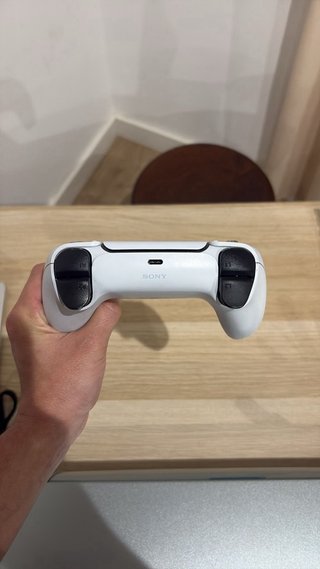 PlayStation 5 PS5 Blanca + Mando Original