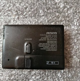 Aiwa RX610 Walkman Radio Cassette Player