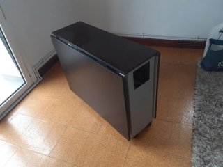 Mesa plegable con 6 sillas