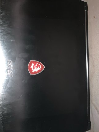 Portátil Gaming MSI Alta Gama modelo MS-16JB.