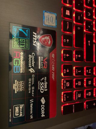 Portátil Gaming MSI Alta Gama modelo MS-16JB.