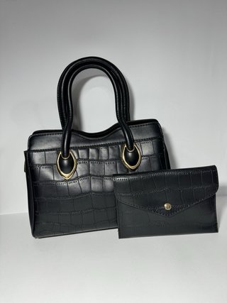 Bolso de mano y hombro con monedero