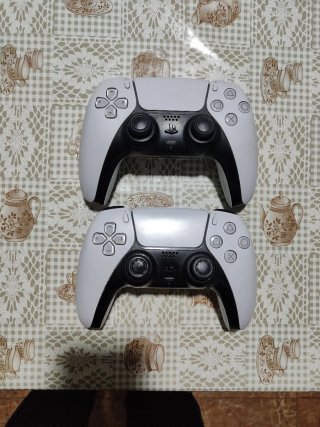 Ps5 Digital + Cascos y 2 Mandos