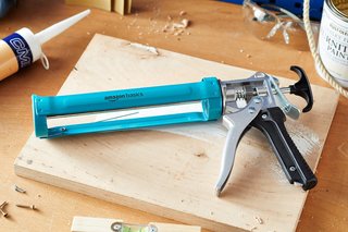 Amazon Basics pistola sellado calafateo resistente