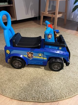 Coche correpasillos Patrulla Canina