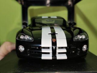 Autoart Dodge Viper SRT-10 Coupe 1:18