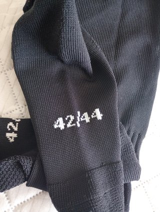 Meias Futebol Kipsta 4 Pares Pretas e Cinza