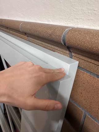 Cabecero de madera y metal gris