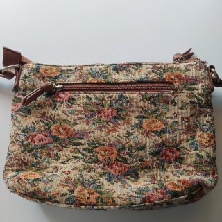 Bolso Misako floral bandolera