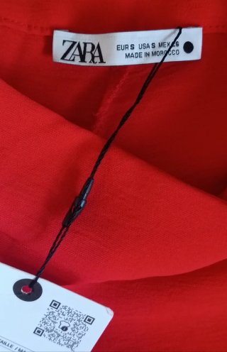 Pantalón ancho Zara rojo