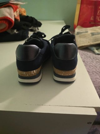 Zapatillas azul marino talla 37