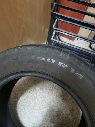 Rueda Pirelli 185/60 R14 70% Vida