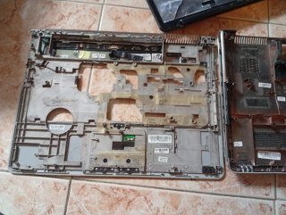 Capa Traseira Chassi HP
